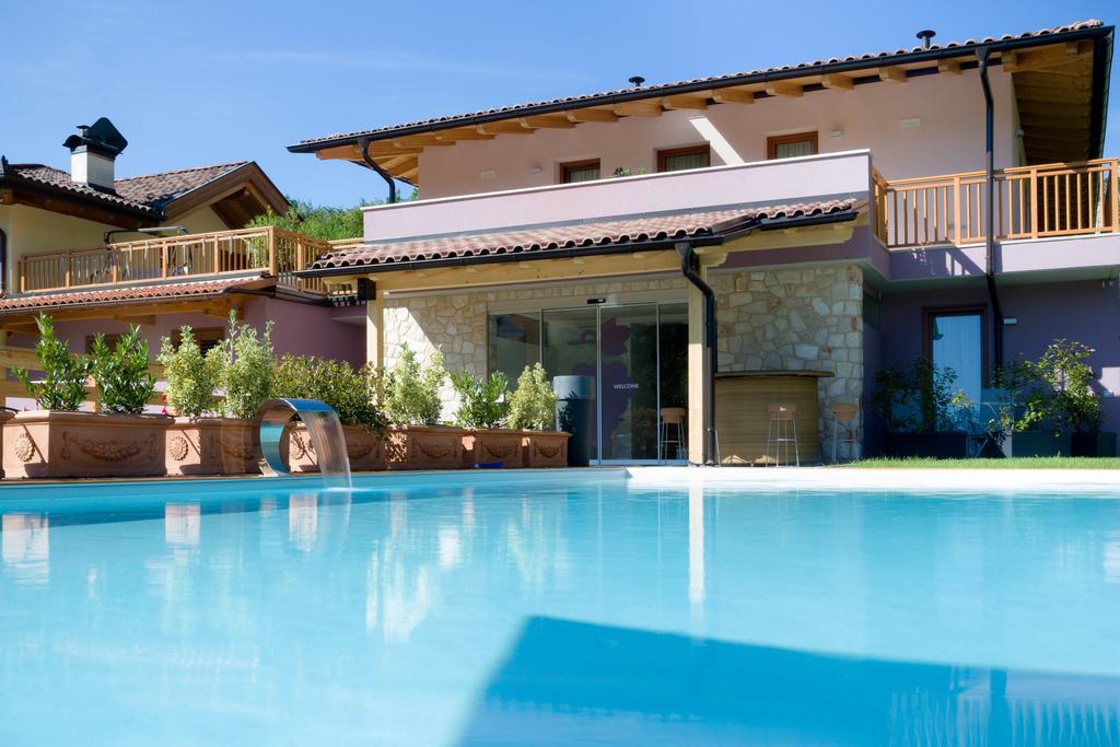 Agriturismo Vin E Amor Dro Buitenkant foto