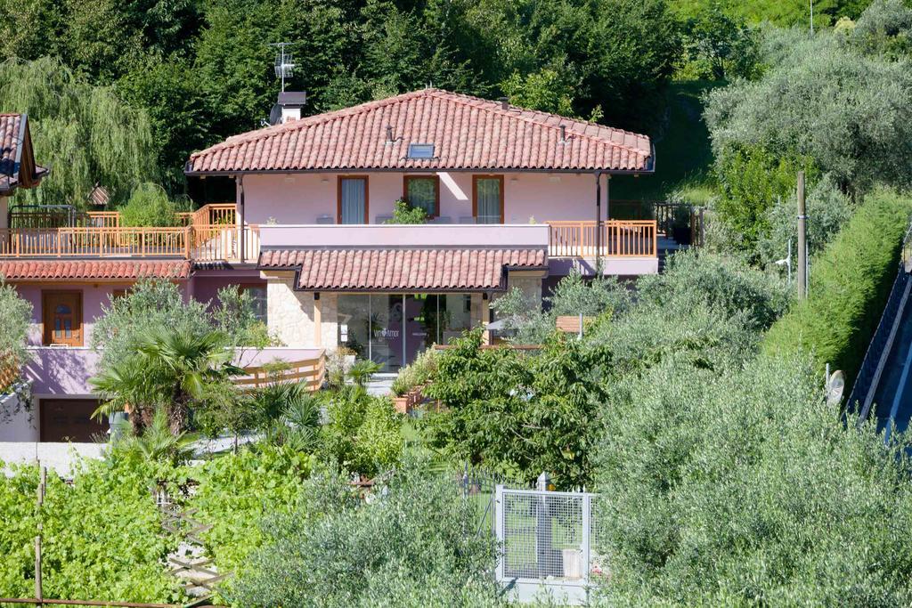 Agriturismo Vin E Amor Dro Buitenkant foto
